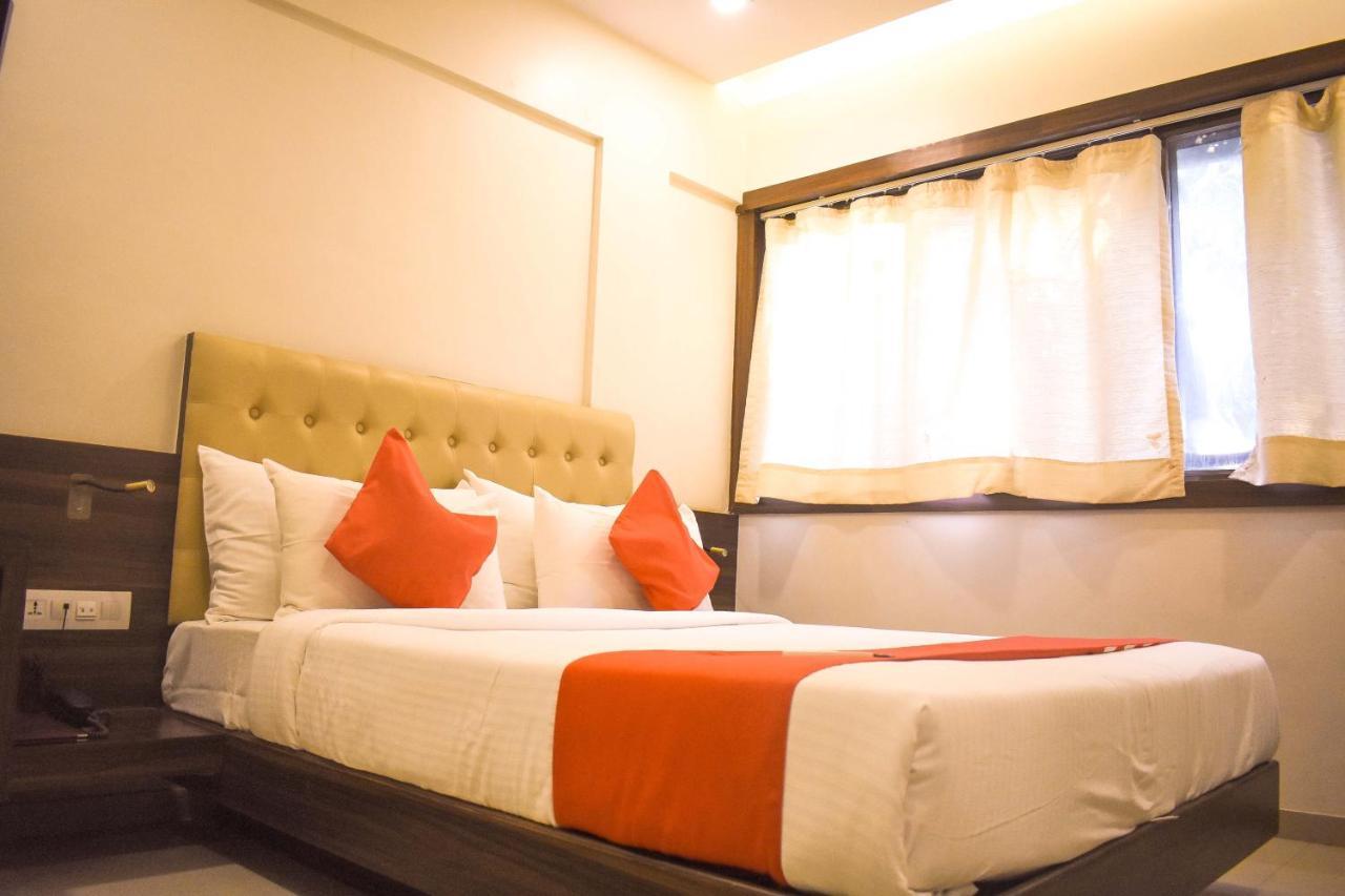 Hotel Mumbai International Ngoại thất bức ảnh